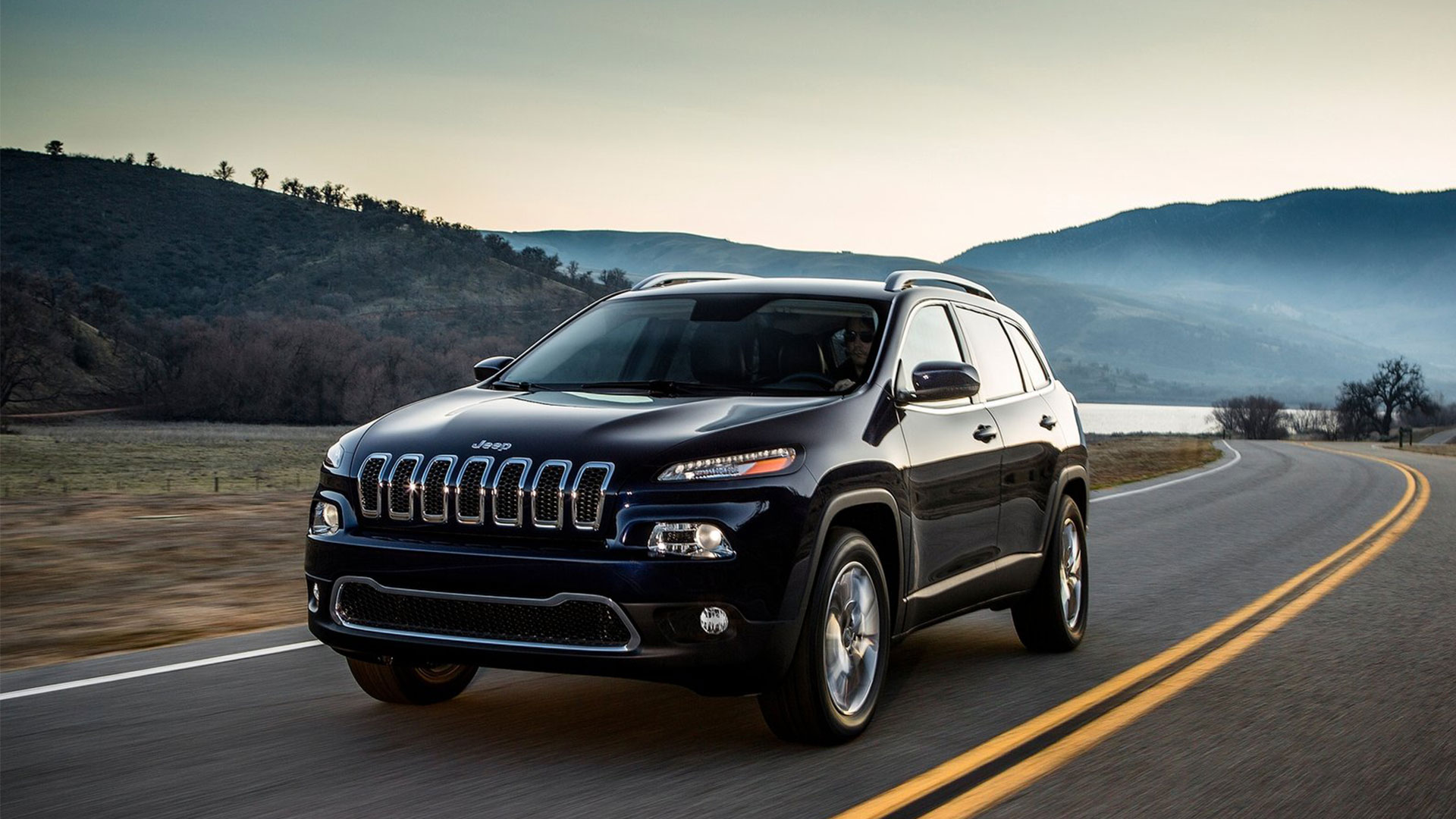 Jeep Cherokee 2015 | SUV Drive